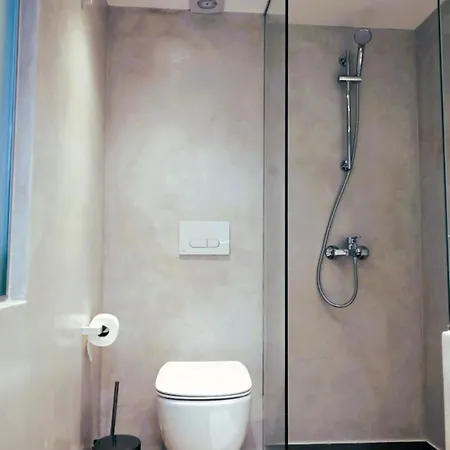 Bluewave Lux House *