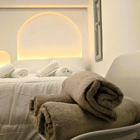 Bluewave Lux House 오르노스