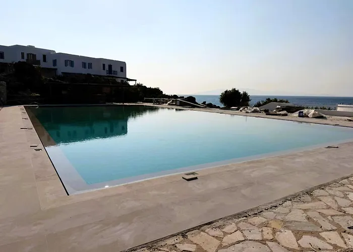 בית נופש Bluewave Lux House אורנוס